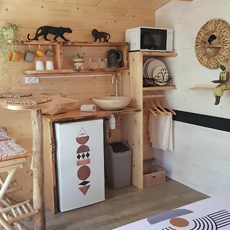 La Lyalis Bed & Breakfast